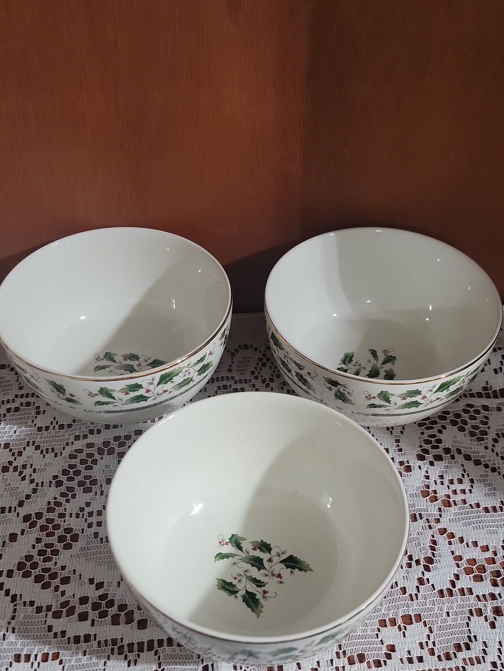 Royal  Limited White Ceramic Bowls with Green Holly and Gold Trim - Set of 3